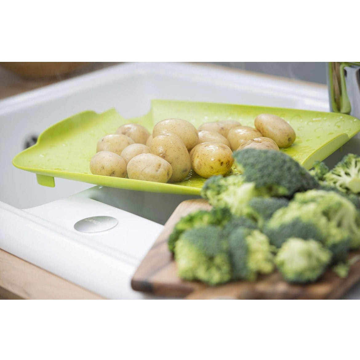 Sink Station | Revolutionary Flat Colander
