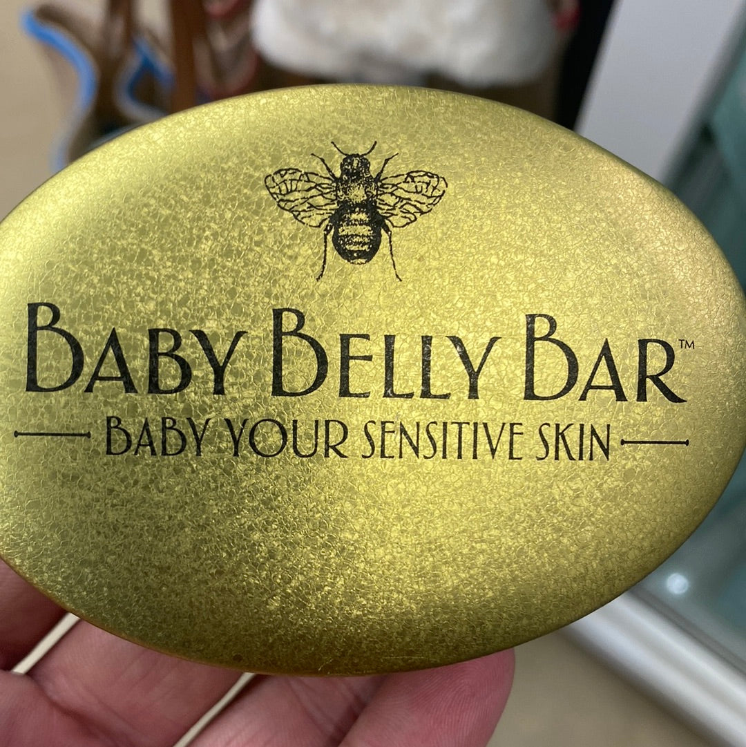 Kayla & Shain-Baby Belly Bar
