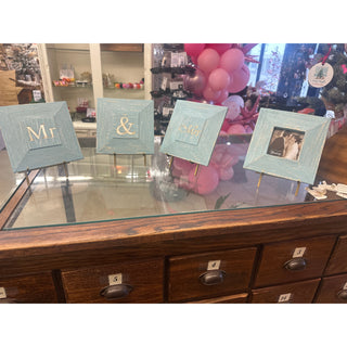 8 piece Mr. & Mrs w/stands