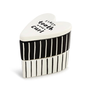 Black & White Tooth & Curl Box