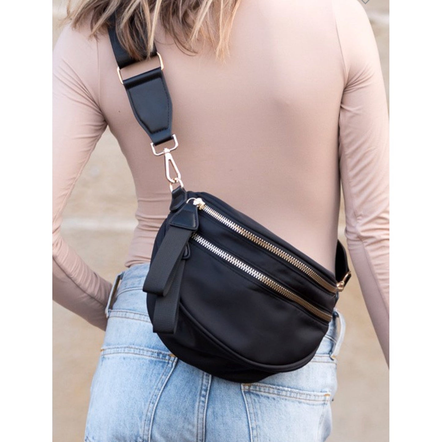 Gia Sling Bag