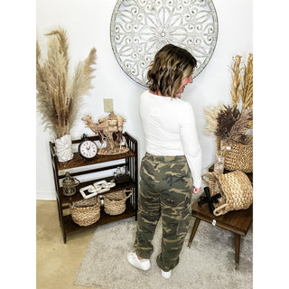 Pocket Detailed Camo Jogger Pant