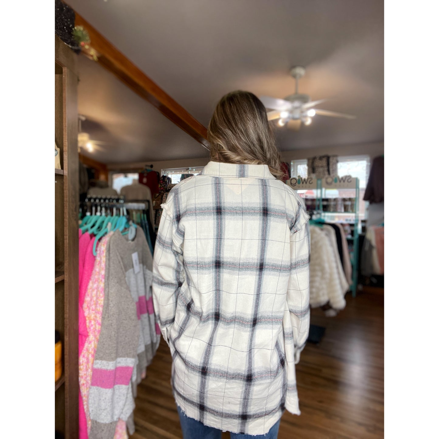 White Shacket | Plaid Shacket